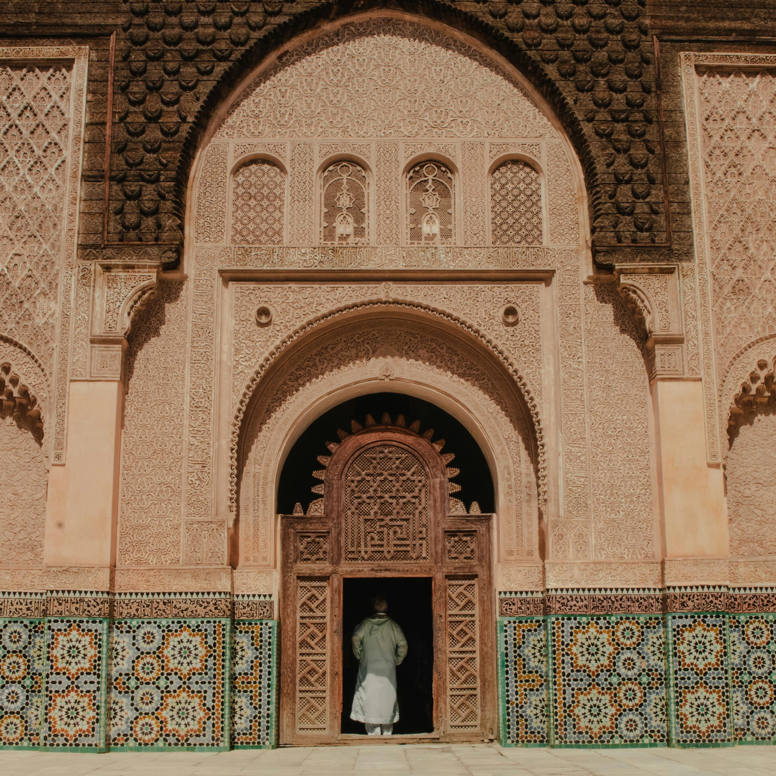 🕌 Day 1: Casablanca ⇢ Rabat – A Royal Start