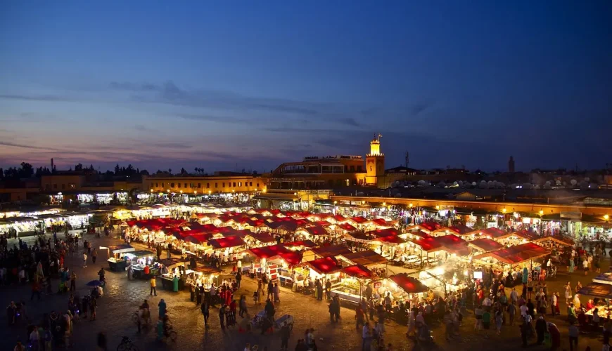When is the best time to travel to Morocco