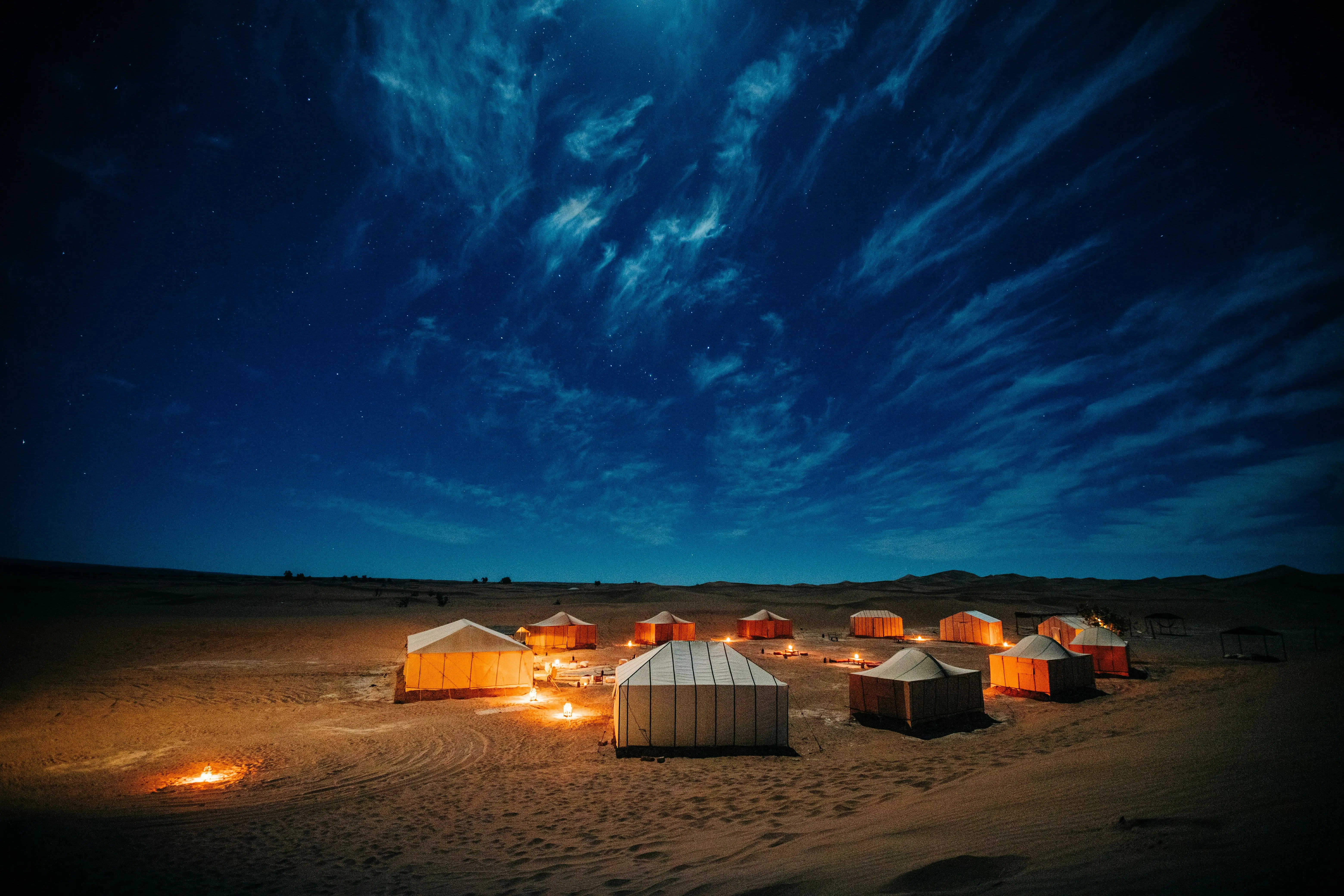 Morocco autumn travel desert tours Sahara dunes clear skies perfect weather October