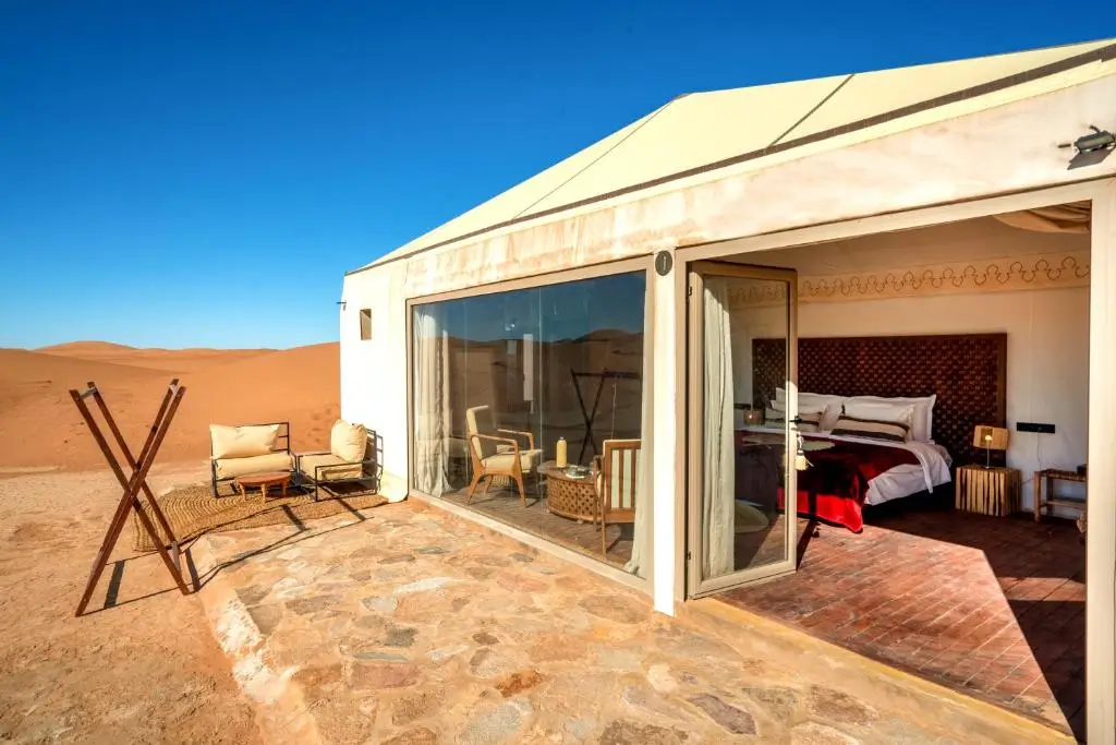 Day 2: Agdz – Draa Valley – Zagora – Tamegroute – Mhamid – Erg Chigaga (Luxury Camp)